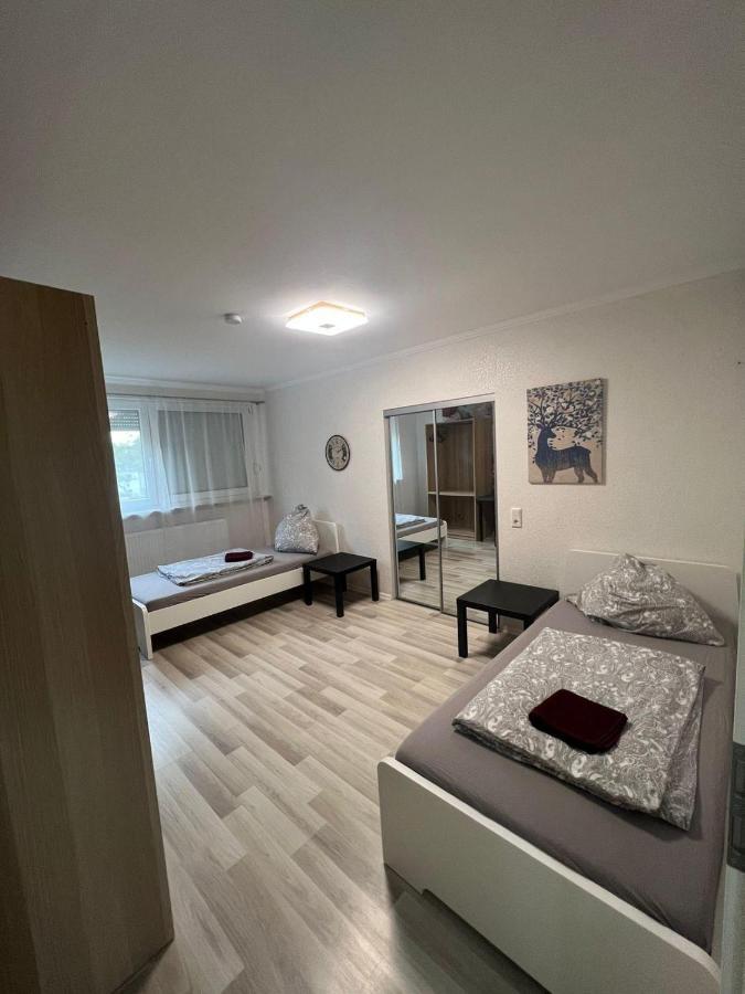 Zentral gelegenes Apartment in Mönchengladbach mit W-Lan Exterior foto